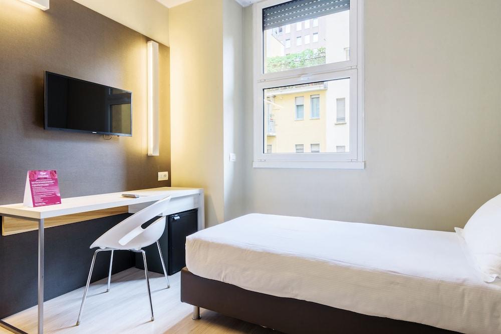 B&B Hotel Milano La Spezia Esterno foto