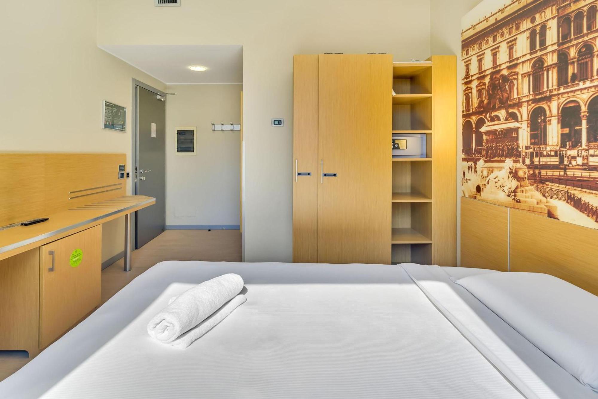 B&B Hotel Milano La Spezia Esterno foto