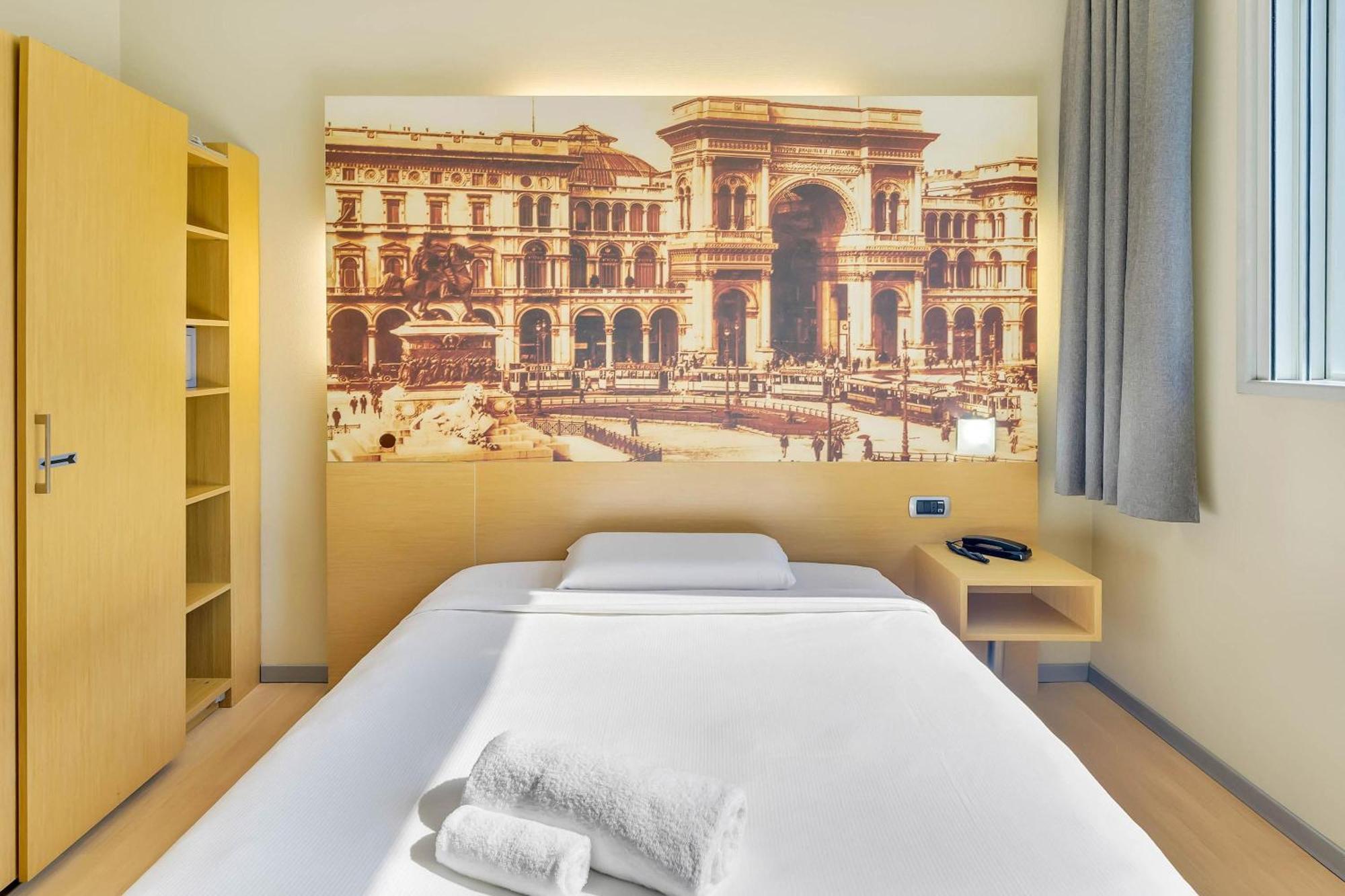B&B Hotel Milano La Spezia Esterno foto